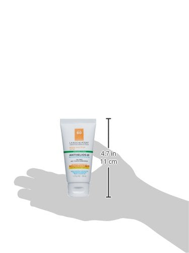 La Roche-Posay Anthelios Clear Skin Dry Touch Sunscreen SPF 60 | Oil Free Sunscreen For Face | Oil Absorbing | Broad Spectrum SPF + Antioxidants | Non-Greasy | Oxybenzone Free | Travel Size