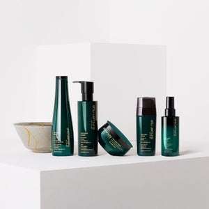 Shu Uemura Ultimate Reset Extreme Repair Hair Mask - Strengthens to Reduce Breakage and Split Ends, Deeply Conditions and Nourishes, With Japanese Rice Extract