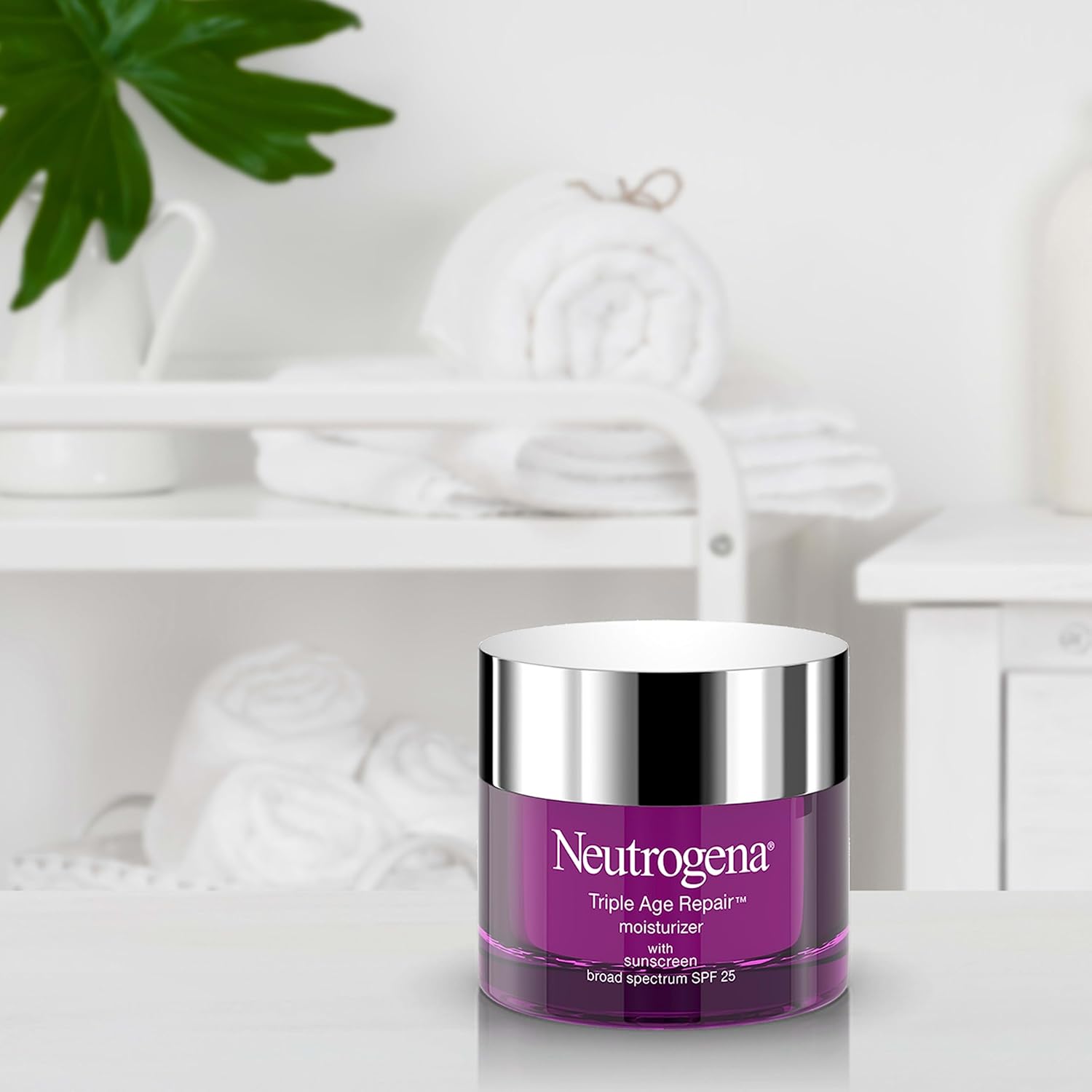 Neutrogena Triple Age Repair Night Cream, 1.7oz Jar, Anti-Aging Face Cream, Face Moisturizer For Women & Men, Hydrating Night Face Moisturizer for Even Skin Tone & Firming, Vitamin C