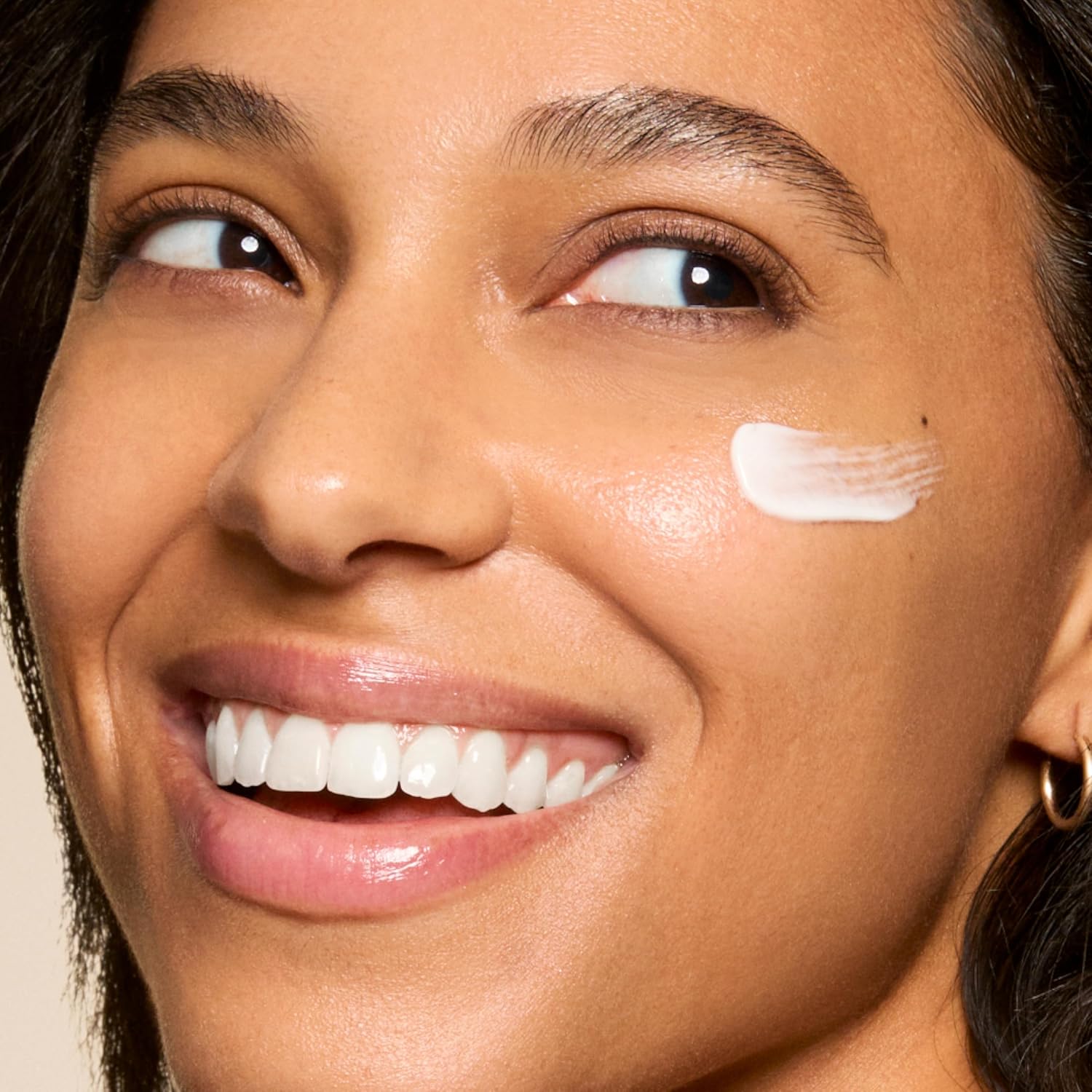 Honest Beauty Hydrogel Cream with Hyaluronic Acid, Jojoba, + Squalane | Oil Free, Lightweight, Moisturizing | EWG Verified, Vegan + Cruelty Free | 1.7 fl oz