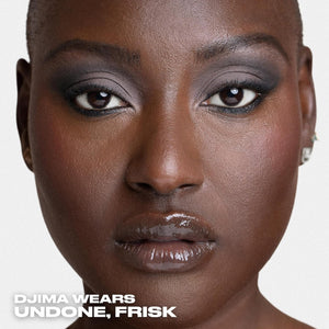 Urban Decay Naked 2 Basics Mini Eyeshadow Palette - 6 Matte Nude Shadows, Multi-Use Powder for Eye, Contour, or Brows, Ultra-Blendable Cool-Tone Neutrals, Long-lasting Wear, Travel Makeup with Mirror